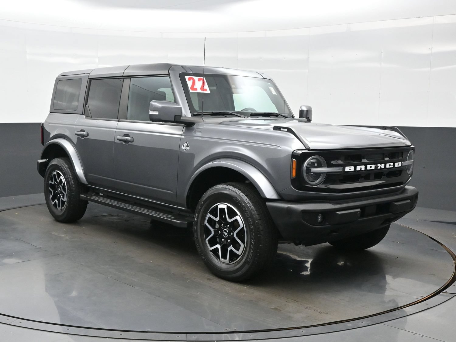 Used 2022 Ford Bronco Outer Banks AWD/4WD image 8