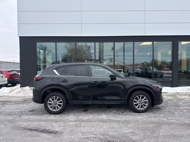 Used 2023 MAZDA CX-5 AWD 2.5 S w/ Preferred Package image 2