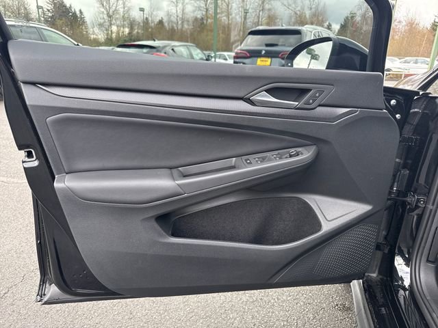 Used 2025 Volkswagen GTI SE image 21