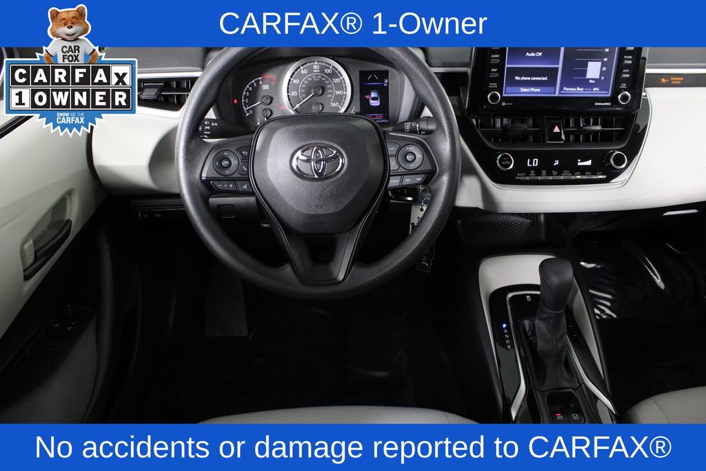 Used 2022 Toyota Corolla LE image 4