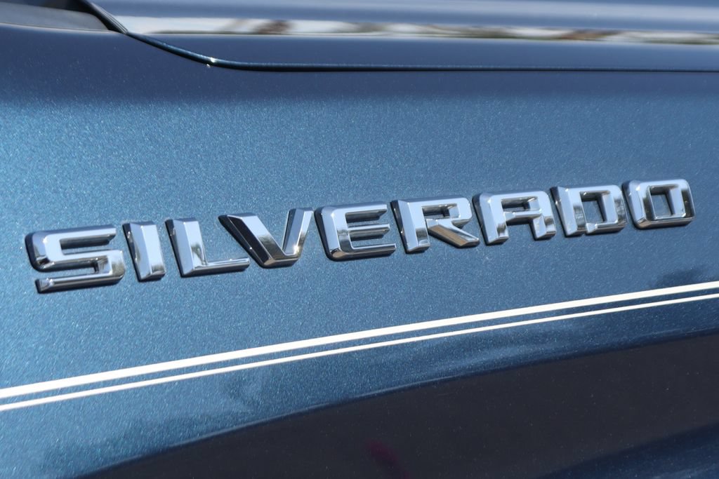 Used 2021 Chevrolet Silverado 1500 Custom AWD/4WD image 46