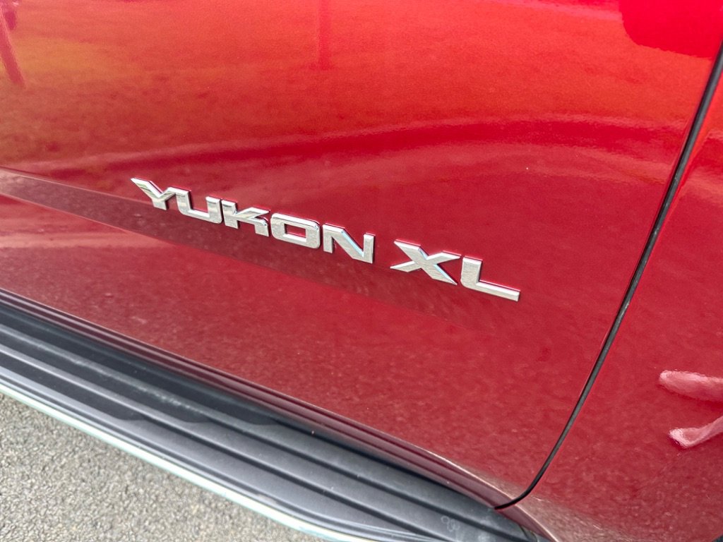 Used 2017 GMC Yukon XL SLT image 6