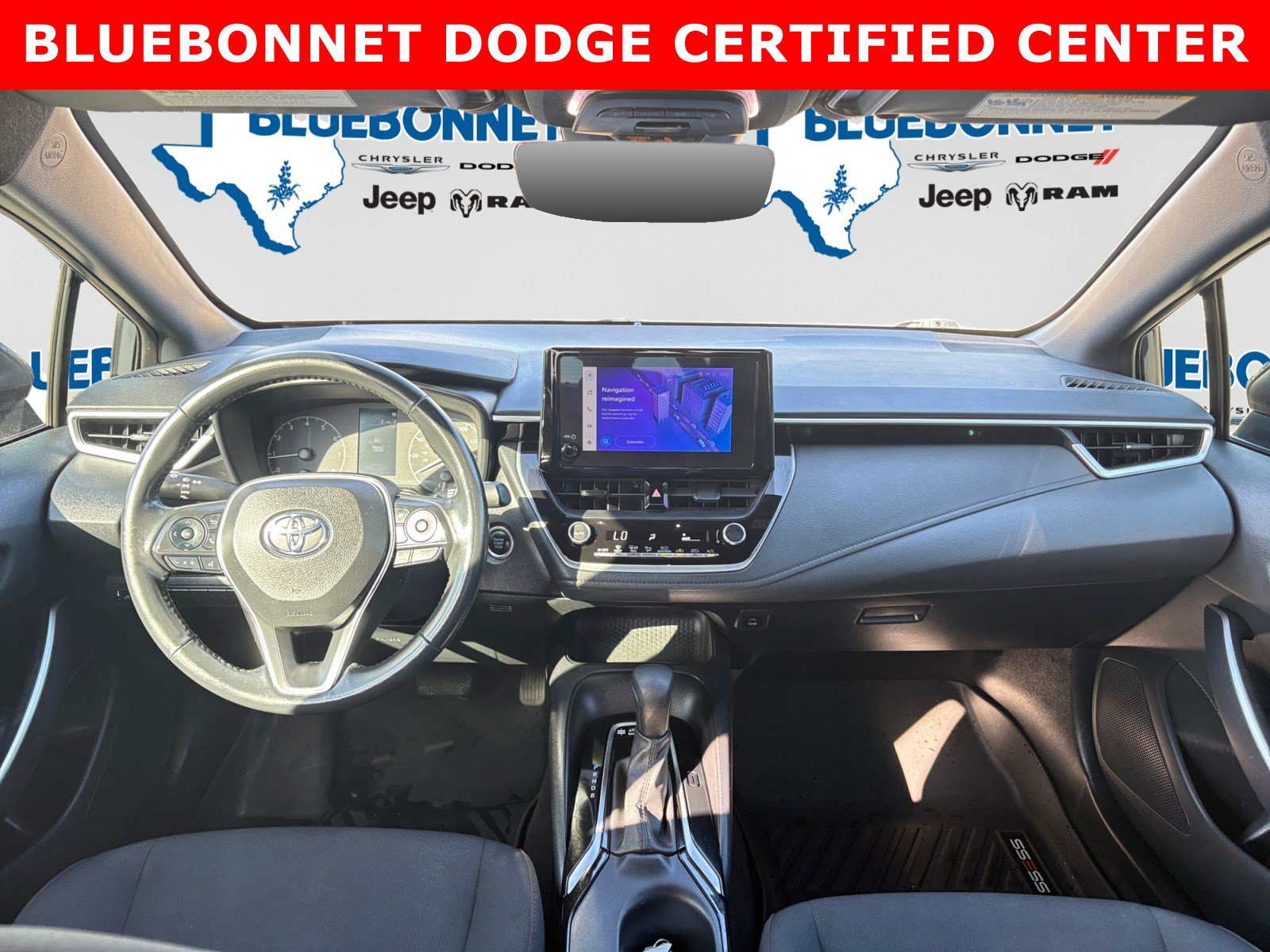 Used 2023 Toyota Corolla SE FWD image 12