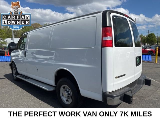 Used 2024 Chevrolet Express 2500 w/ Driver Convenience Package RWD image 21
