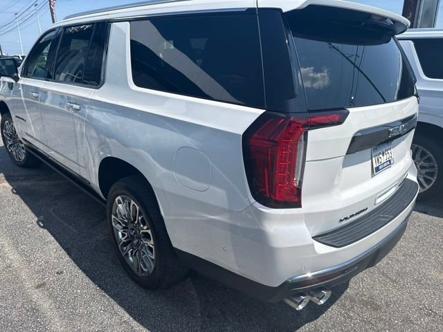 Used 2024 GMC Yukon XL Denali Ultimate AWD/4WD image 5