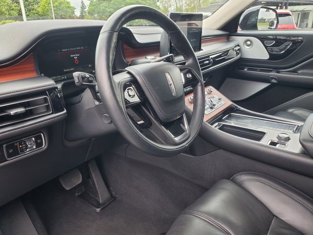 Certified 2023 Lincoln Aviator Reserve w/ Equipment Group 201A AWD/4WD image 11