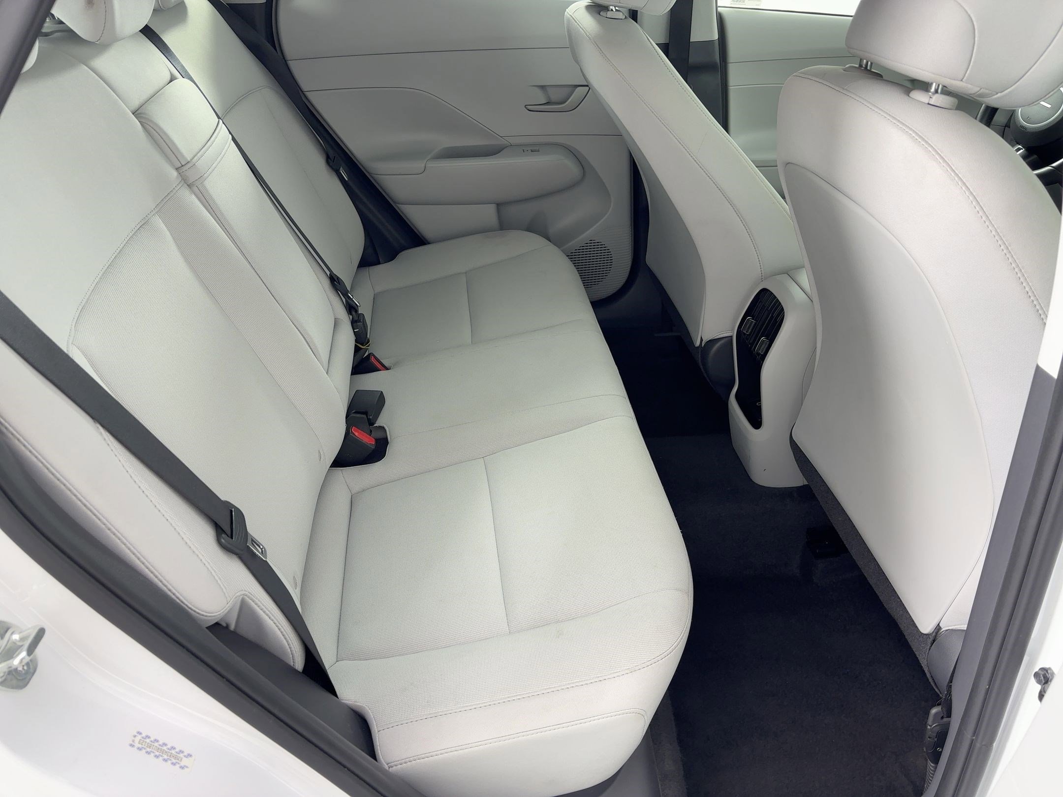 Used 2024 Hyundai Kona SEL image 27