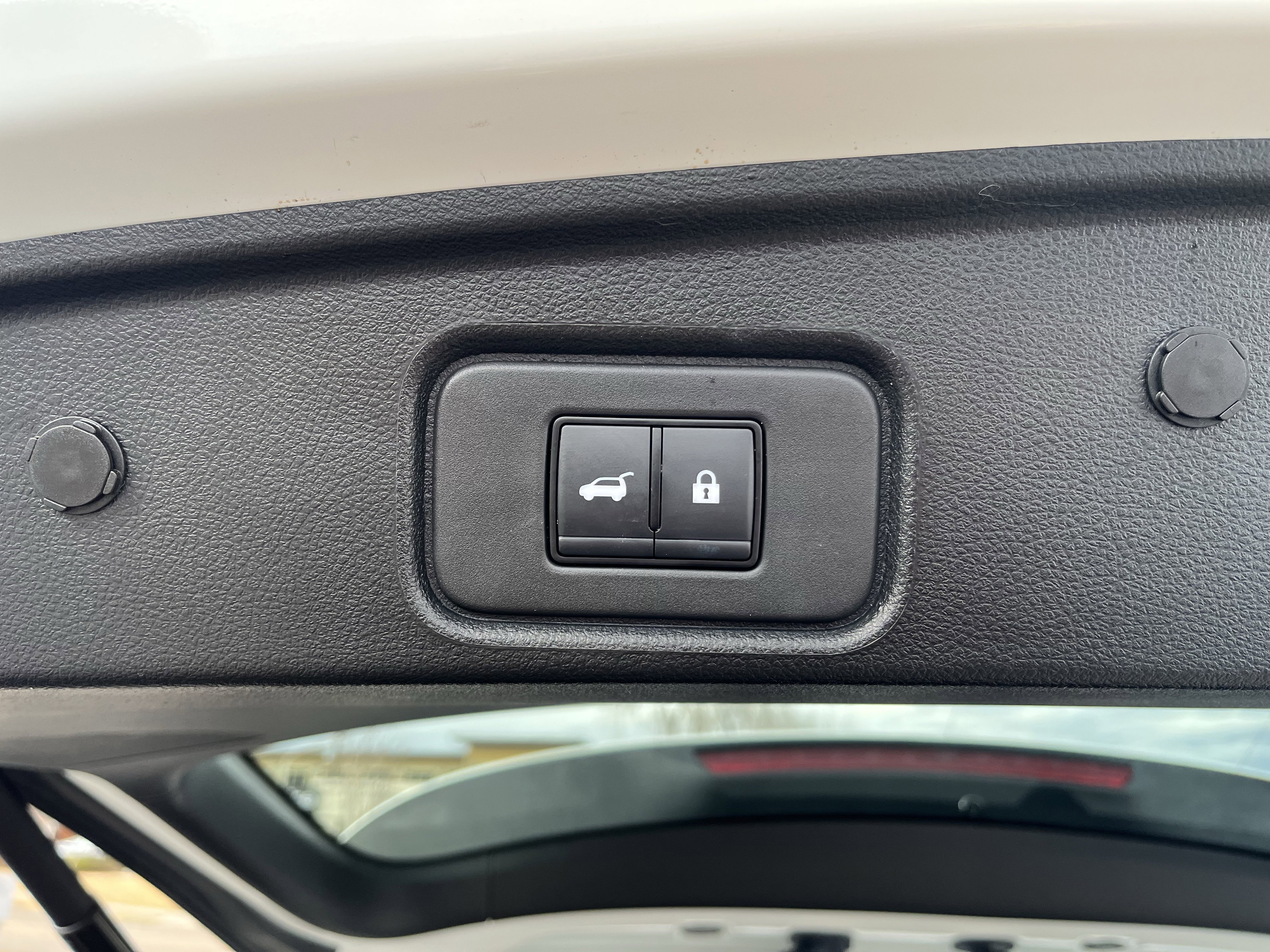 Certified 2024 Nissan Pathfinder Platinum w/ Cargo Package image 39