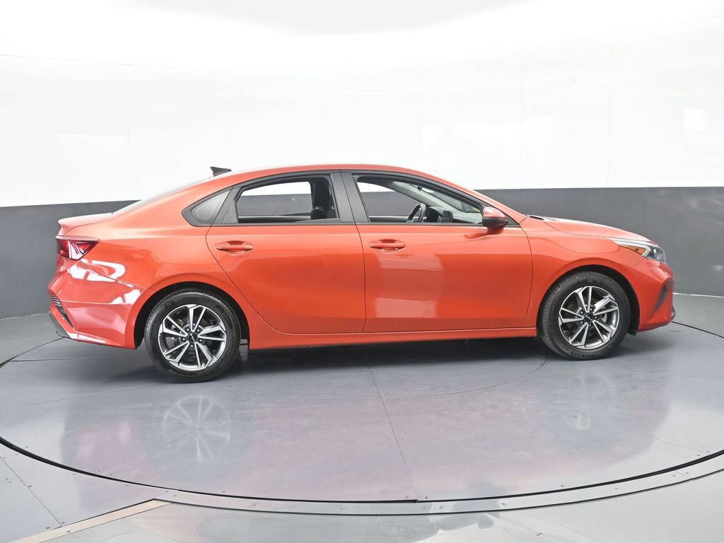 Used 2023 Kia Forte LXS w/ LXS Technology Package image 7