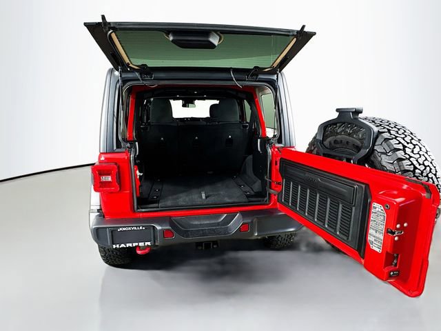Used 2025 Jeep Wrangler Unlimited Rubicon AWD/4WD image 25
