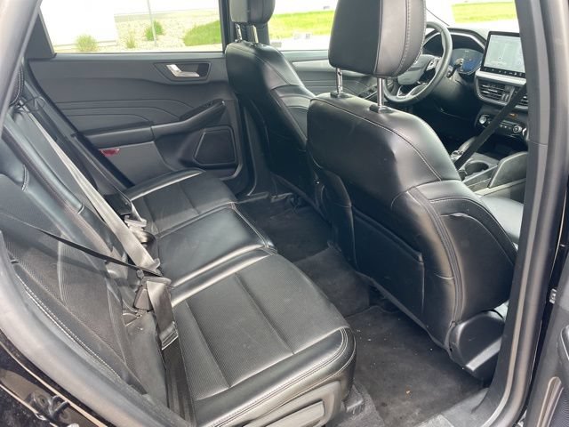 Used 2024 Ford Escape Platinum AWD/4WD image 12