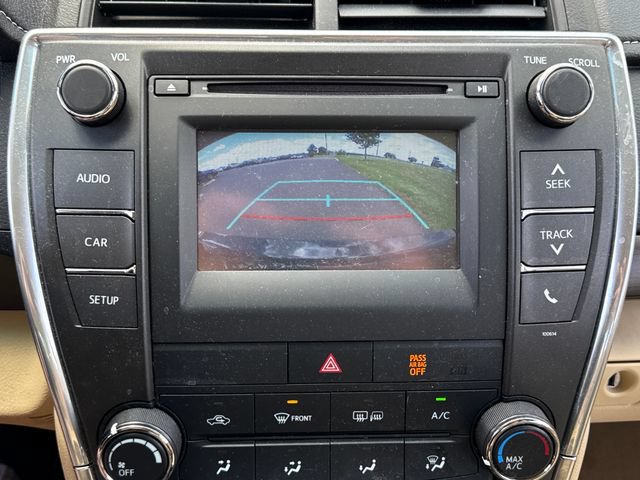 Used 2016 Toyota Camry LE FWD image 25