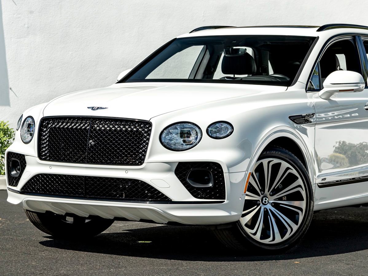 Used 2022 Bentley Bentayga AWD/4WD image 8