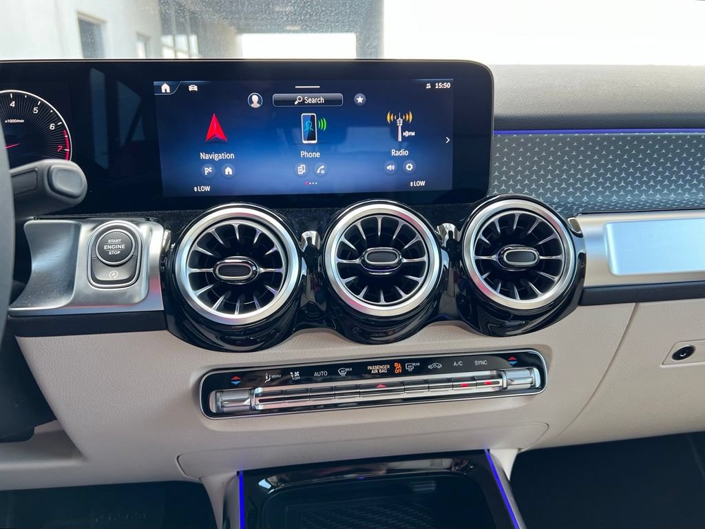 New 2026 Mercedes-Benz GLB 250 4MATIC image 18