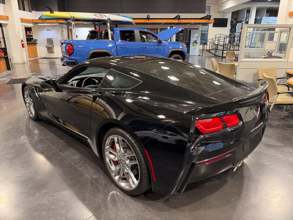Used 2016 Chevrolet Corvette Stingray Coupe w/ 3LT Preferred Equipment Group RWD image 20