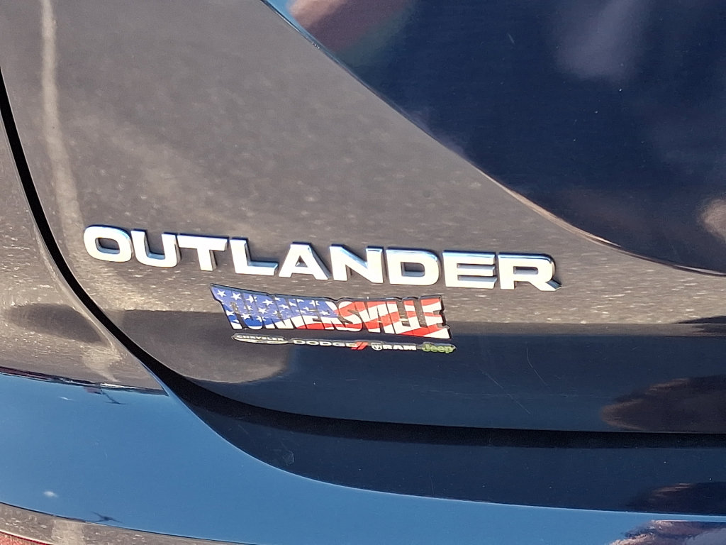 Used 2022 Mitsubishi Outlander SEL AWD/4WD image 17
