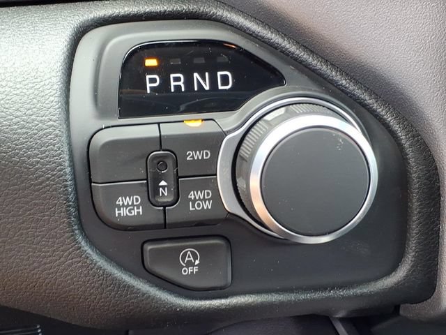 New 2026 RAM 1500 Express AWD/4WD image 5