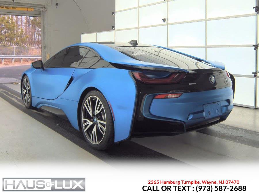 Used 2015 BMW i8 image 4