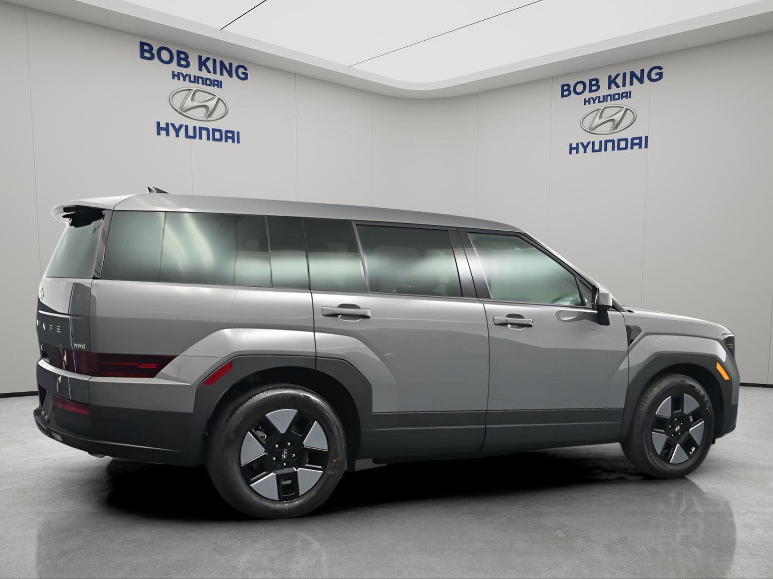 New 2026 Hyundai Santa Fe SE FWD image 4