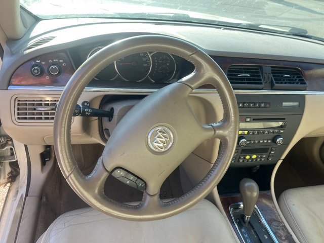 Used 2007 Buick LaCrosse CXL image 7