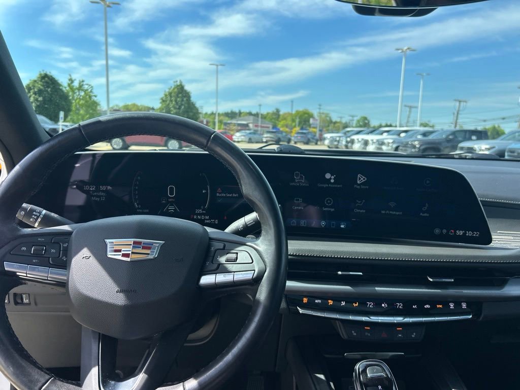 Used 2024 Cadillac XT4 Premium Luxury w/ Active Safety Package AWD/4WD image 27