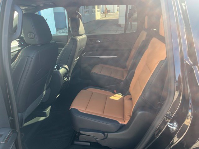 New 2027 Chevrolet Traverse Z71 w/ Driver Confidence Package AWD/4WD image 15