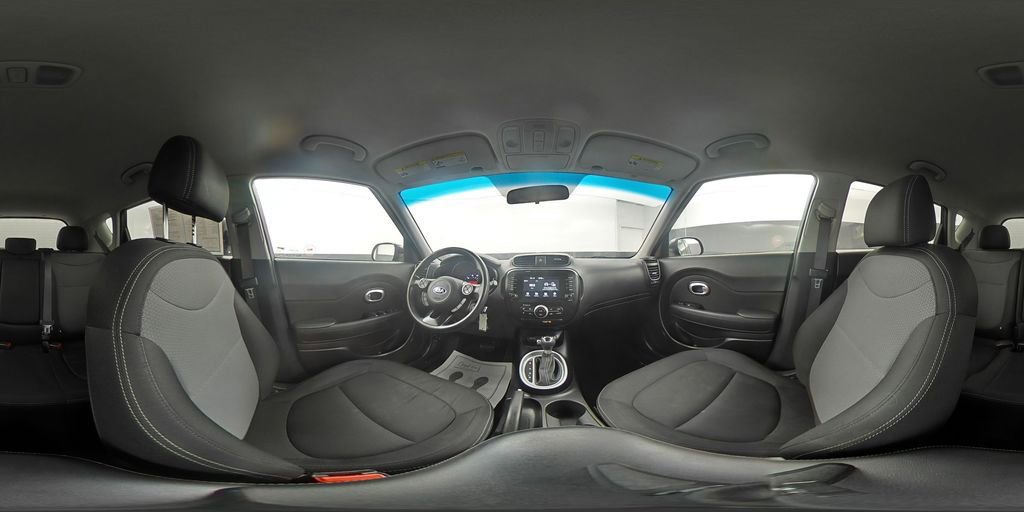 Used 2019 Kia Soul + FWD image 13