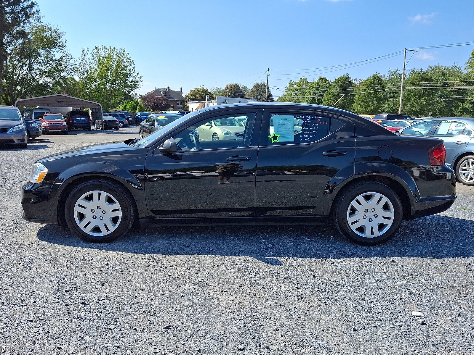 Used 2013 Dodge Avenger SE image 4