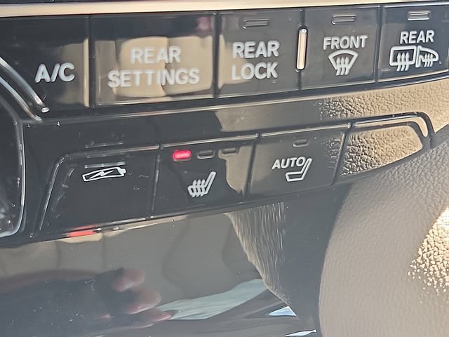 Certified 2025 Acura MDX SH-AWD image 25