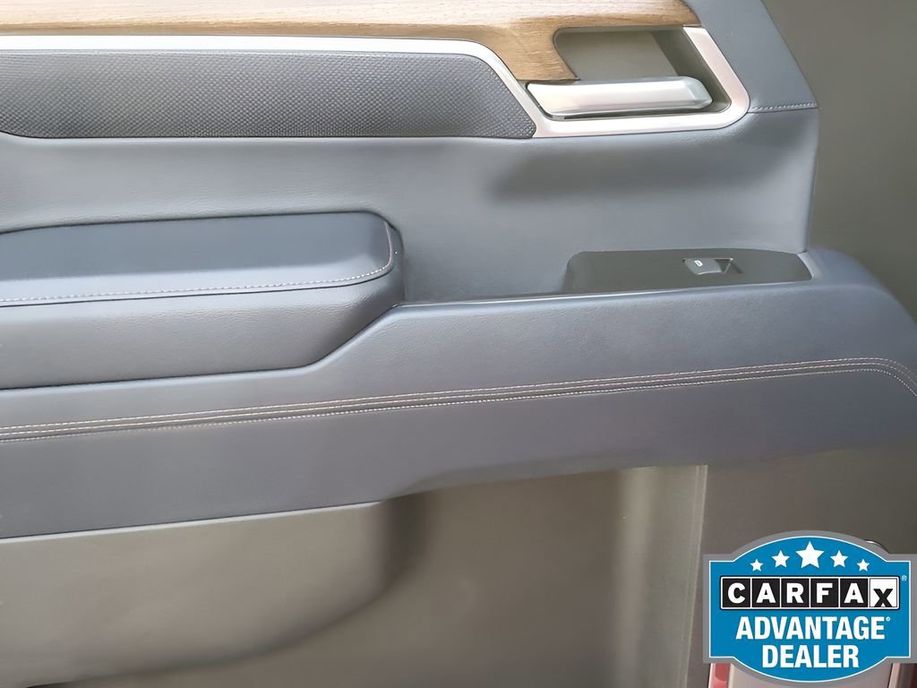 Used 2022 Chevrolet Silverado 1500 High Country w/ High Country Premium Package image 46