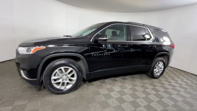 Used 2020 Chevrolet Traverse LT w/ Driver Confidence II Package AWD/4WD image 9