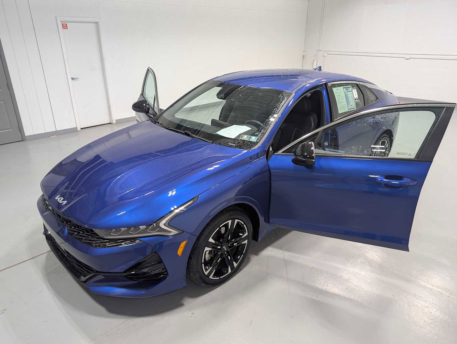 Used 2023 Kia K5 GT-Line w/ GT-Line Premium Package image 16