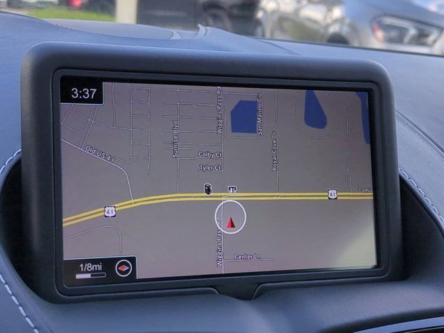 Used 2021 Aston Martin V8 Vantage Coupe image 19