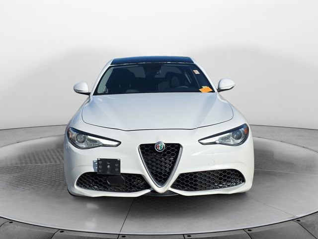 Used 2017 Alfa Romeo Giulia AWD w/ Sport Appearance Package image 8