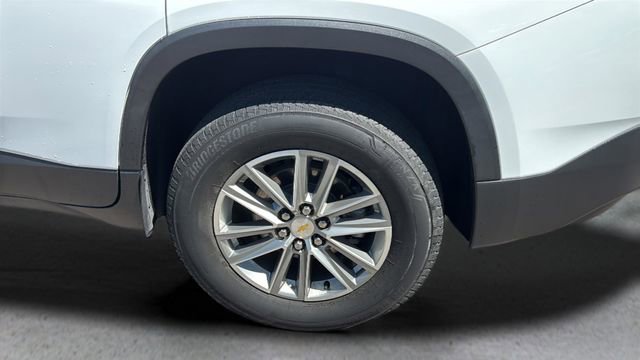 Used 2023 Chevrolet Traverse LT image 36