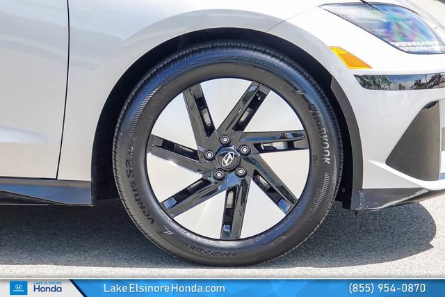 Used 2024 Hyundai Ioniq 6 SE RWD image 8