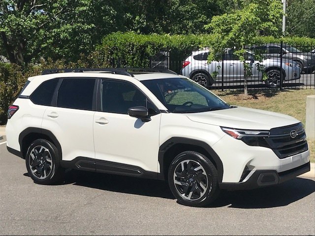 Certified 2025 Subaru Forester Limited w/ Popular Package #2 AWD/4WD image 2