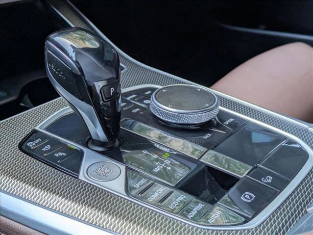 Used 2021 BMW X5 xDrive40i w/ M Sport Package AWD/4WD image 15