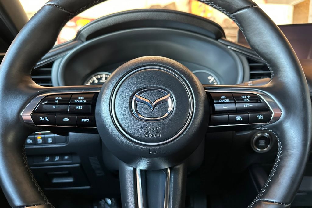 New 2025 MAZDA MAZDA3 Hatchback w/Premium Plus Pkg image 21