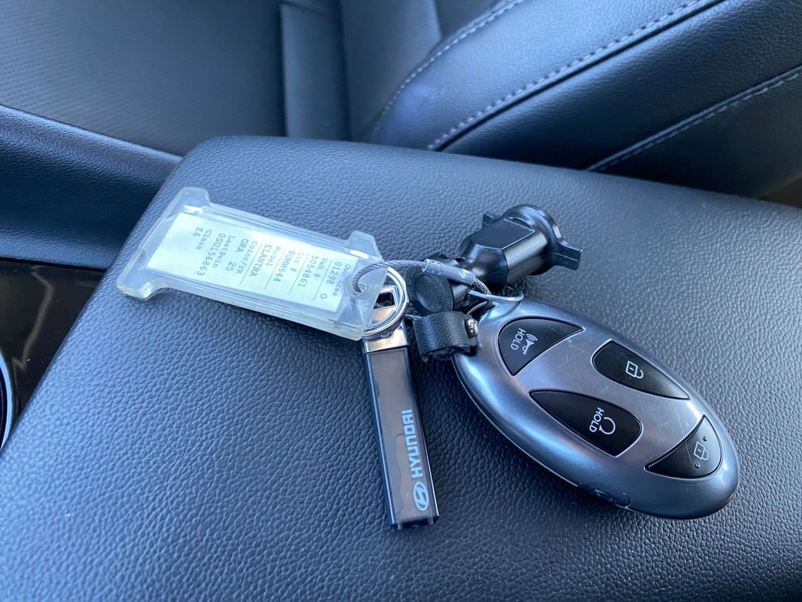 Used 2025 Hyundai Elantra Limited image 22