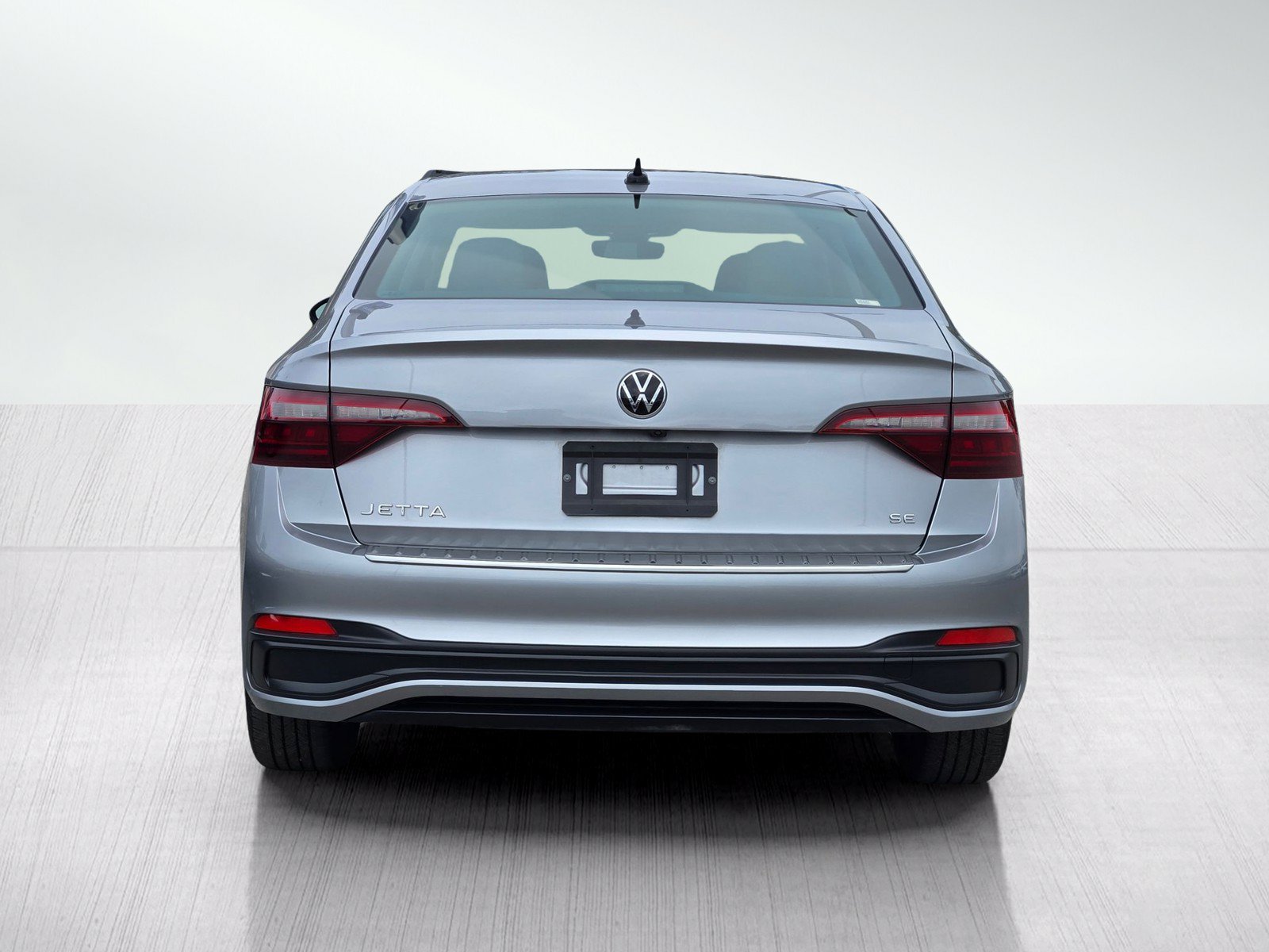 Used 2024 Volkswagen Jetta SE w/ Panoramic Sunroof Package FWD image 5
