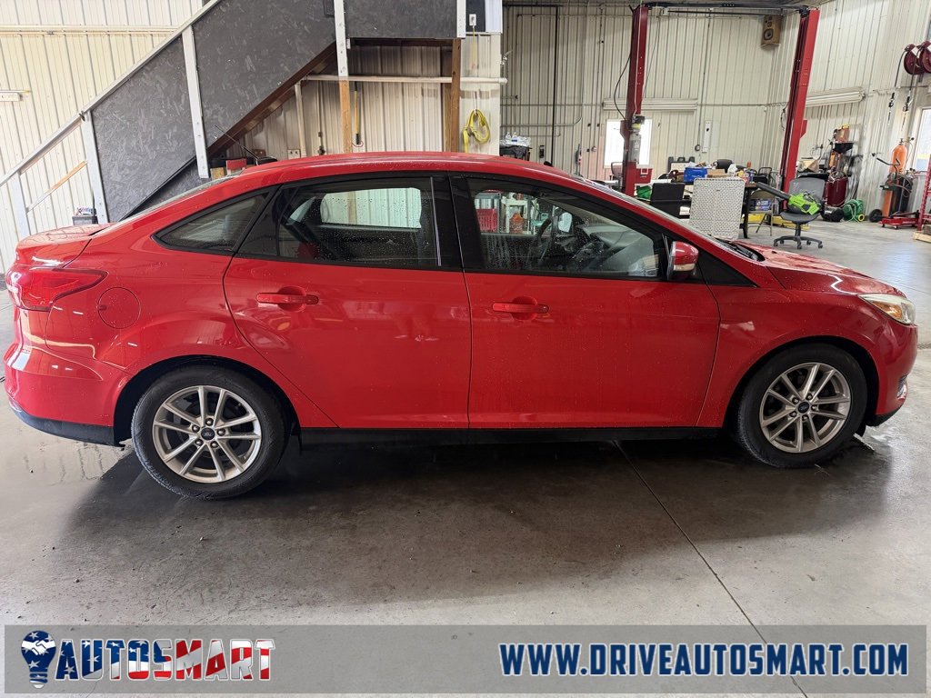 Used 2015 Ford Focus SE image 8