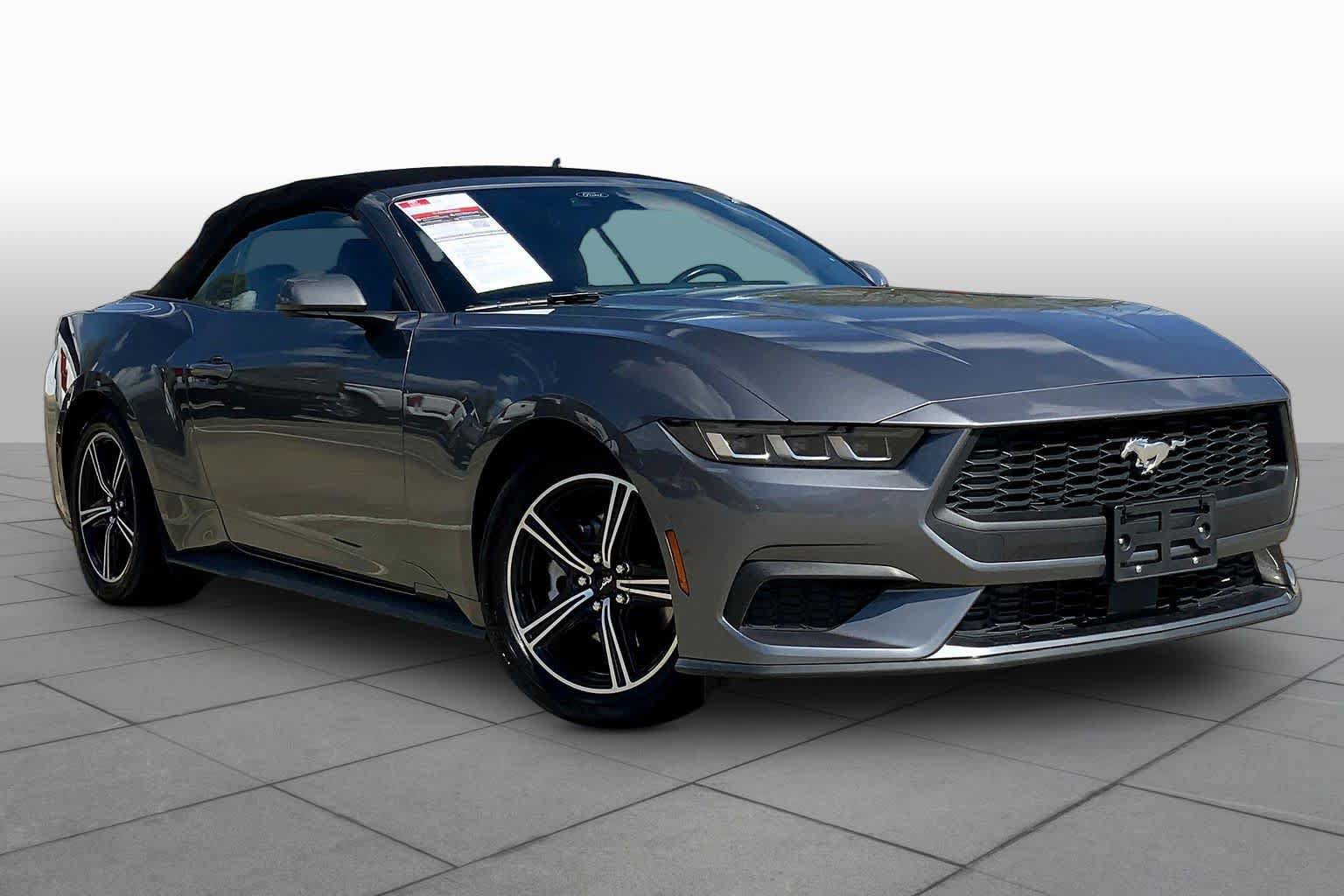 Used 2024 Ford Mustang Premium RWD image 4