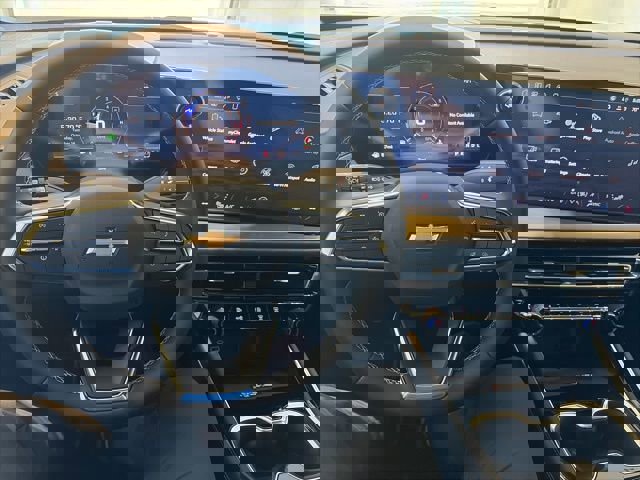 New 2026 Chevrolet Traverse LT w/ Driver Confidence Package FWD image 16