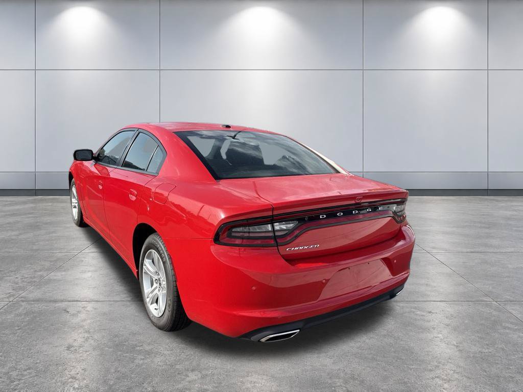 Used 2022 Dodge Charger SXT RWD image 7