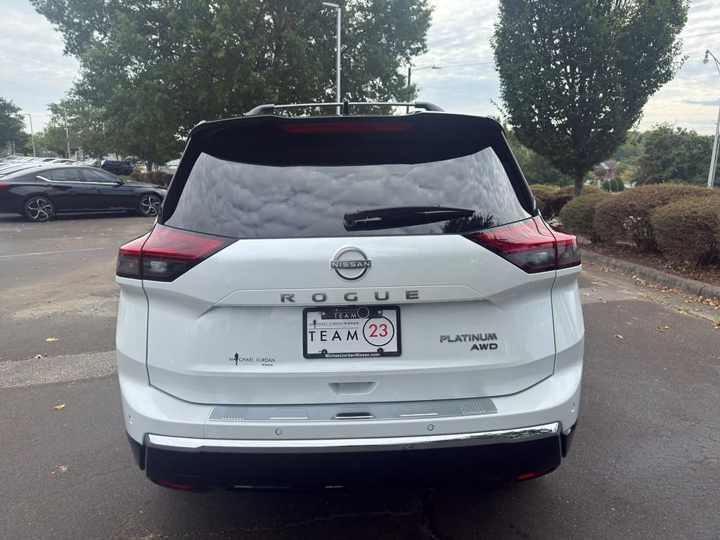 New 2026 Nissan Rogue Platinum image 6