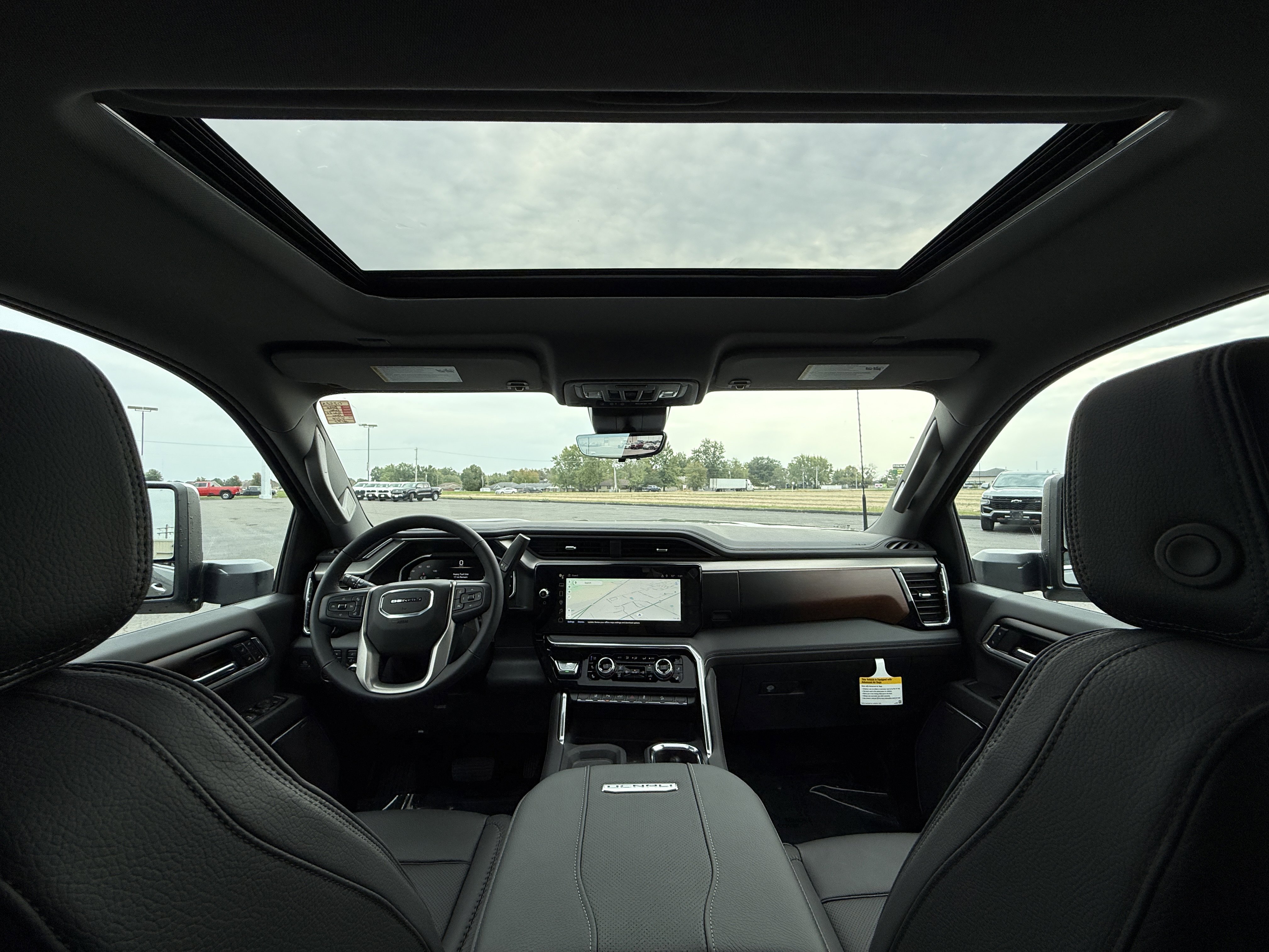 New 2026 GMC Sierra 2500 Denali w/ Denali Reserve Package image 20