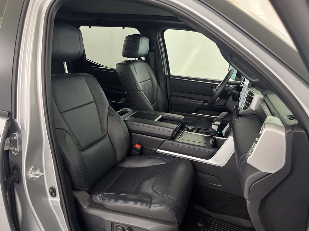 Used 2024 Toyota Tundra Platinum AWD/4WD image 21