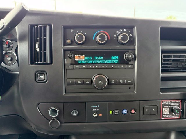 New 2026 Chevrolet Express 3500 LT w/ LT Preferred Equipment Group RWD image 12