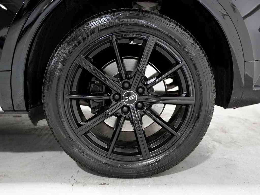 Used 2023 Audi SQ5 Premium Plus w/ Premium Plus Package image 40